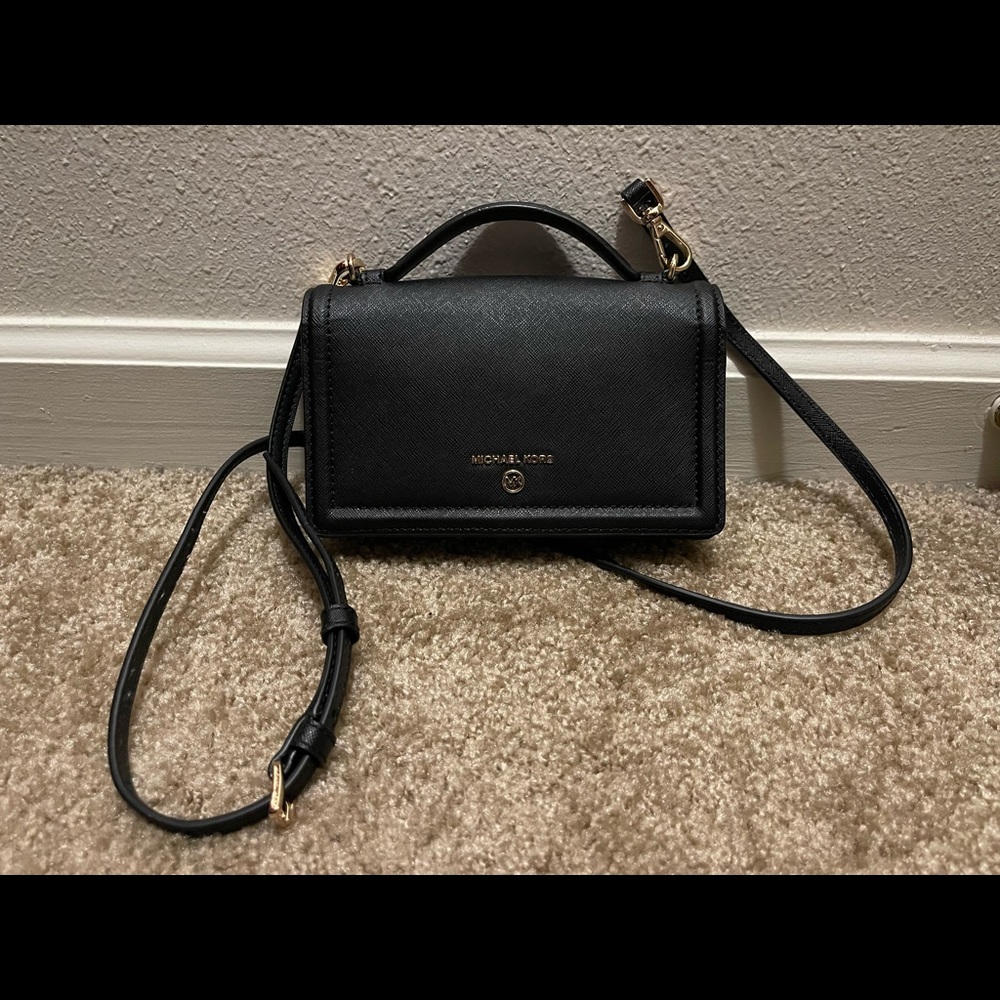 Jet Set Small Crossgrain Leather Smartphone Crossbody Bag